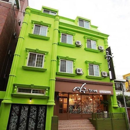 Yeosu Inn Hostel Buitenkant foto